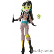 Френкі Штейн Мисливець за привидами серія Комік Кон 2016 