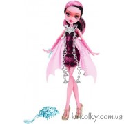 Лялька Дракулаури Населений примарами 